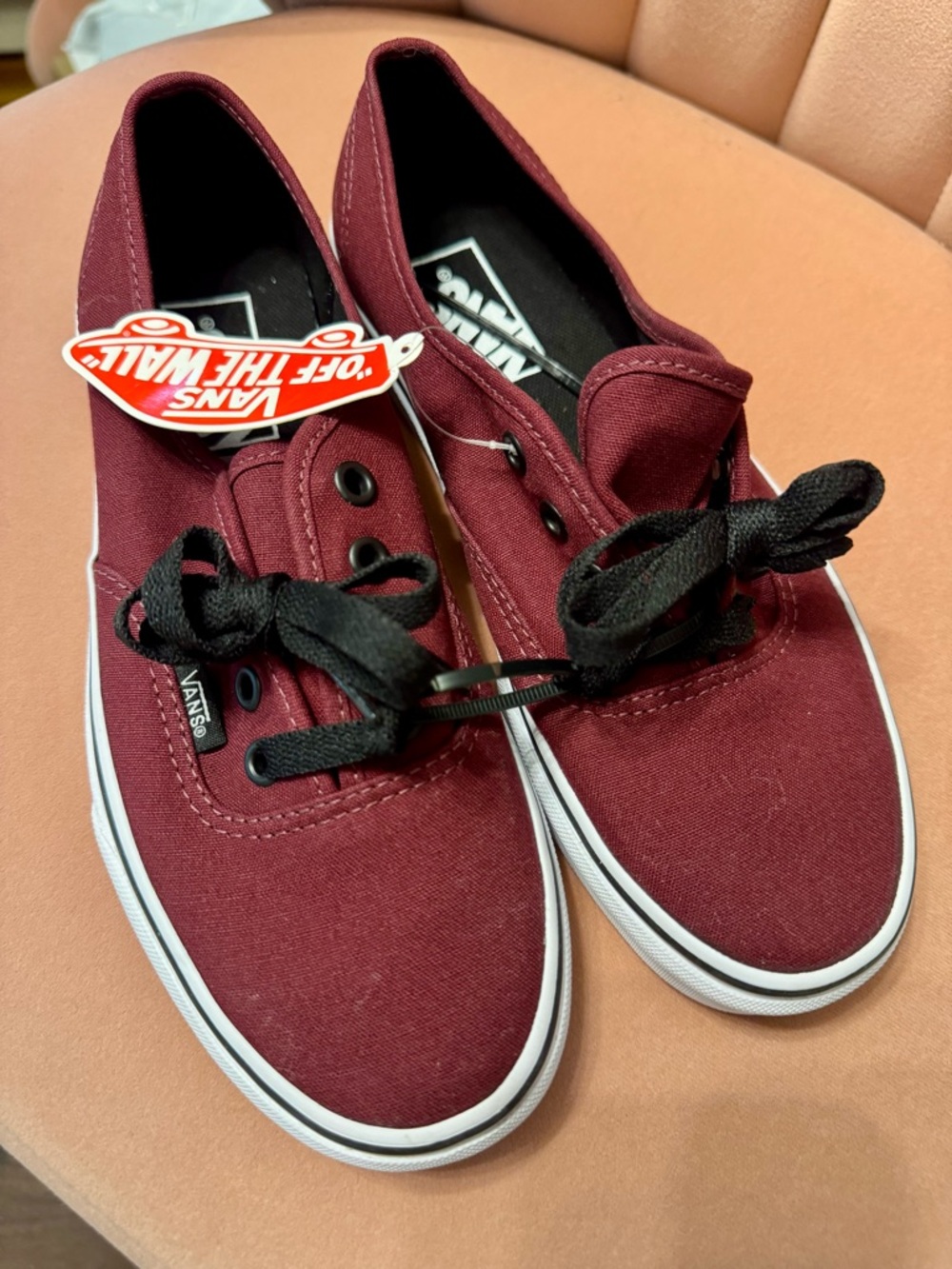 Vans Authentic in Port Royale/Black Women’s Size 7 Men’s 5.5 NWT